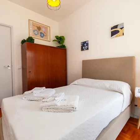 Trindade Sun * לאגוּ‏ש